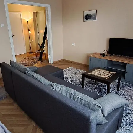 Appartement Near And Sauna Center